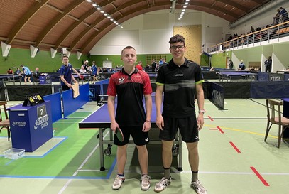 Historický moment na BTM ČR juniorů ve čtyřhře - Vít Sixta a Luboš Šorm získali bronz
